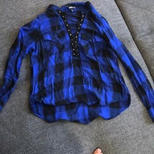 🔥Express plaid long sleeve lace up top🔥
